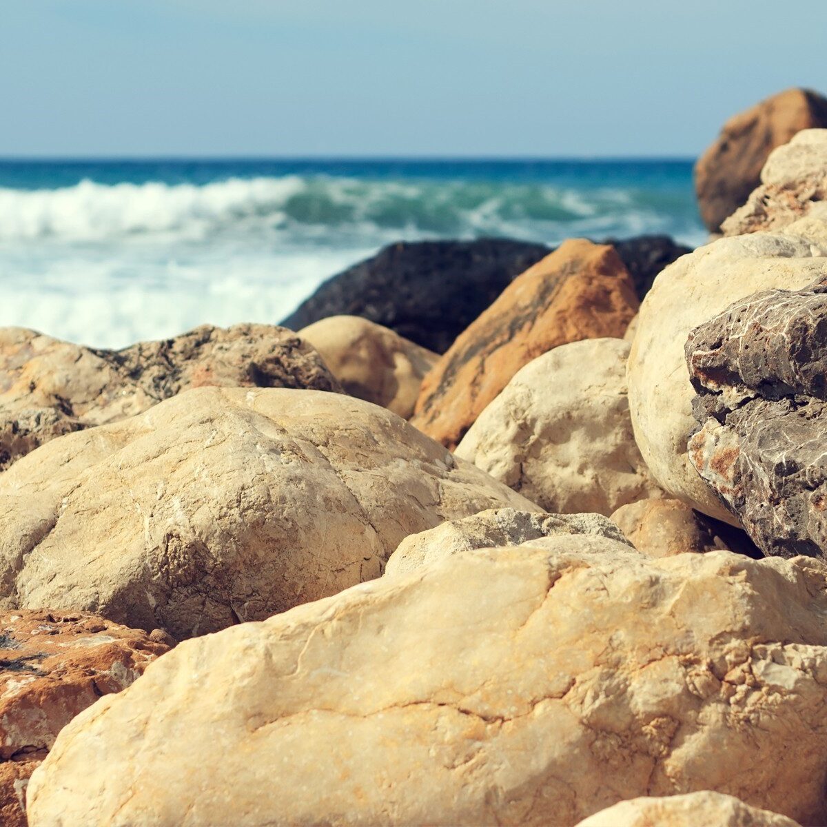 Beach-Rocks-Nature-Desktop-Wallpaper